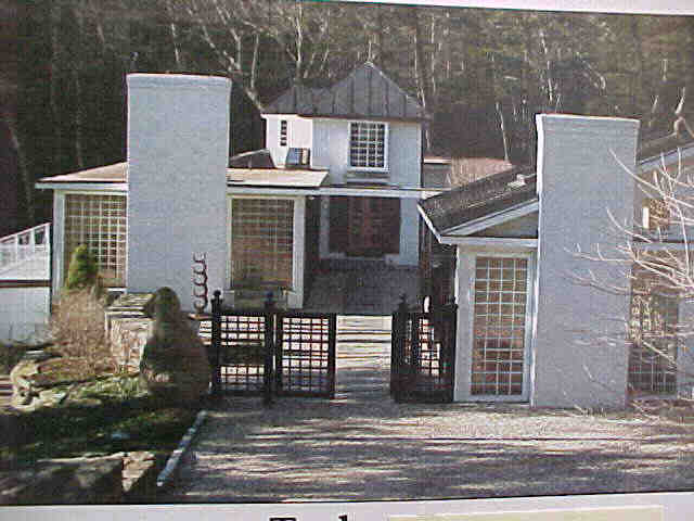 Building photograph for 118 LINCOLN CITY ROAD